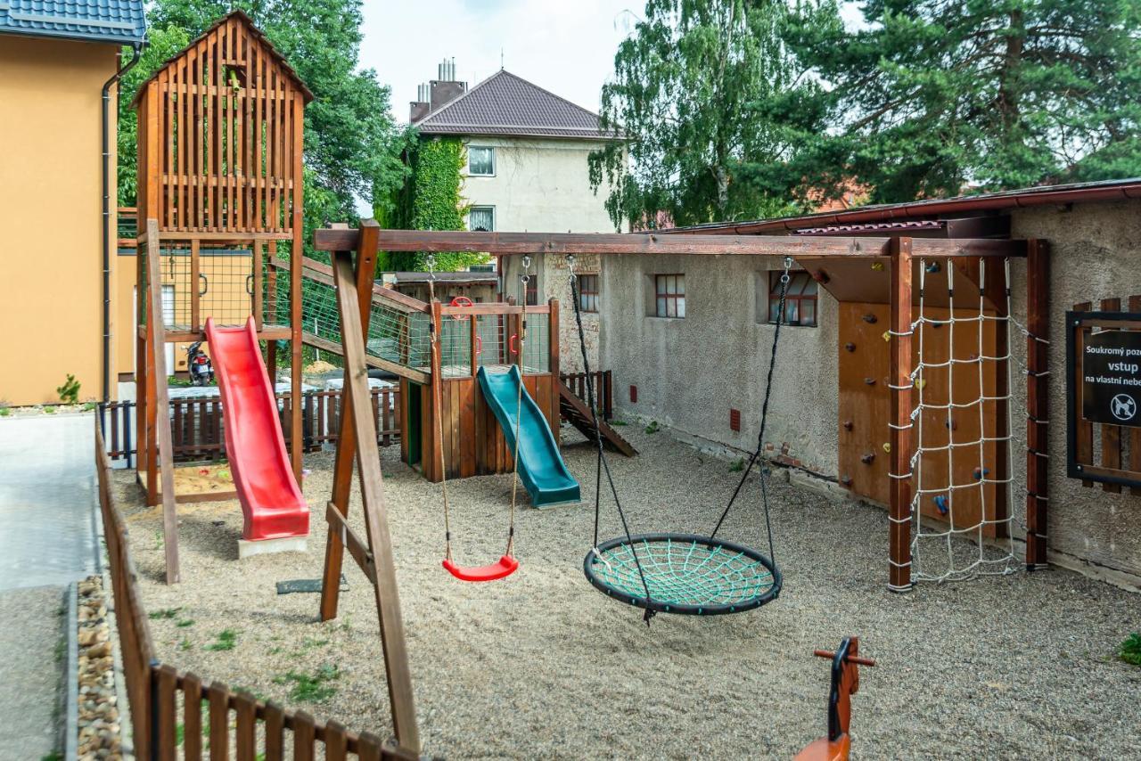 Penzion La Piccolina Novy Bor Luaran gambar